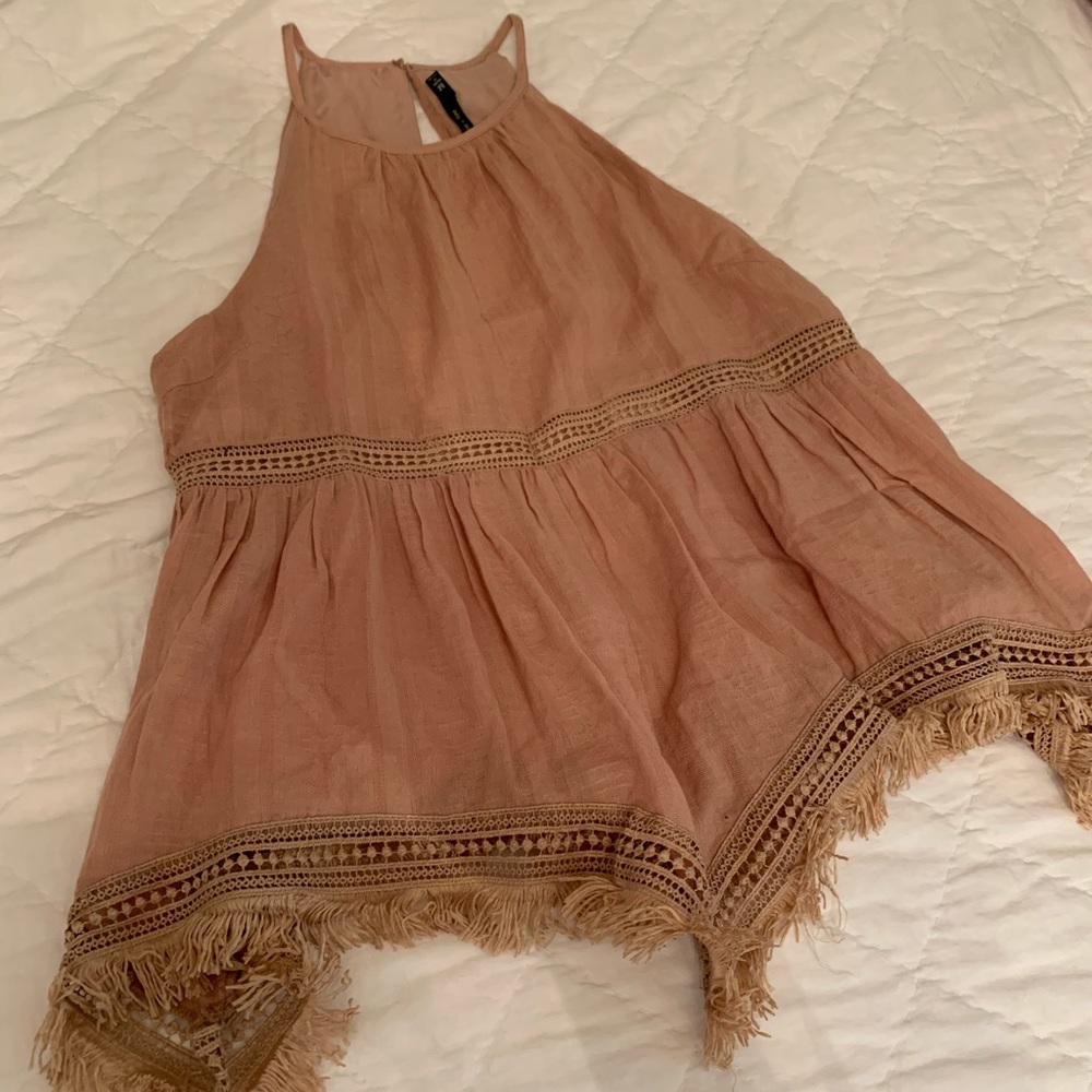 3/$20 Blush Pink Tank with Keyhole Back